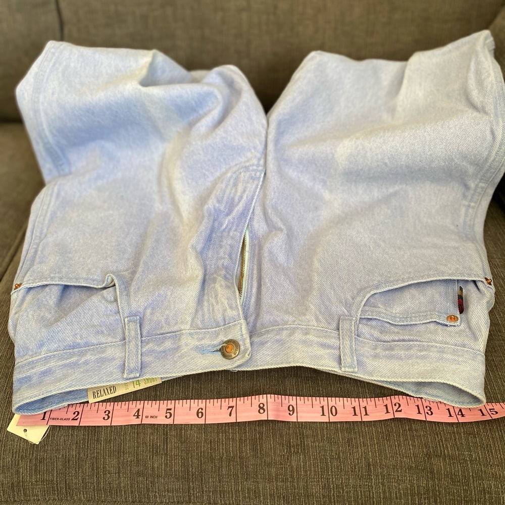 Vtg Sz 14 light wash jeans. - Picture 7 of 7